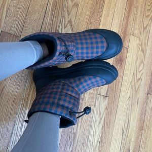 Zara Black and Brown Checkered Winter Boots
